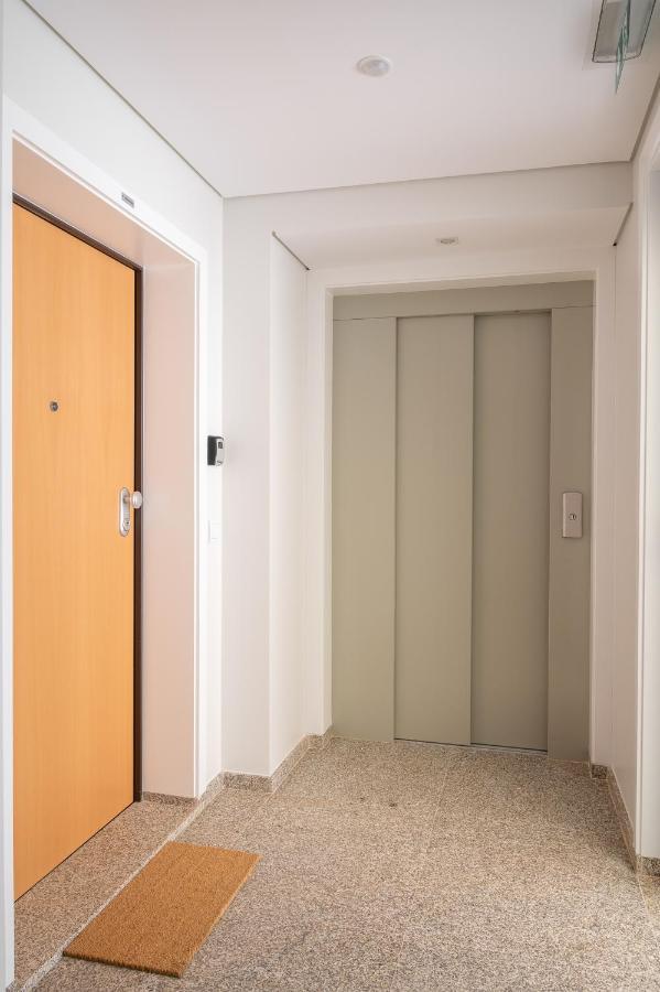 Strelitzia Apartment, By Bolhao Residences Porto Buitenkant foto